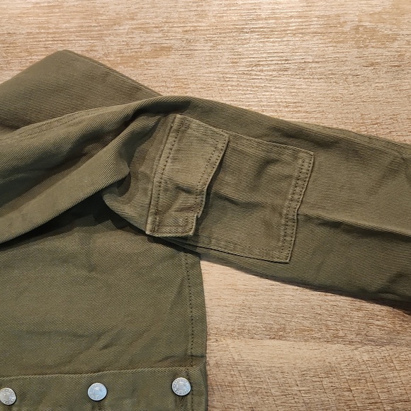 Forever 21 Army Green Cropped Jean Jacket.  NWT - Picture 3 of 8